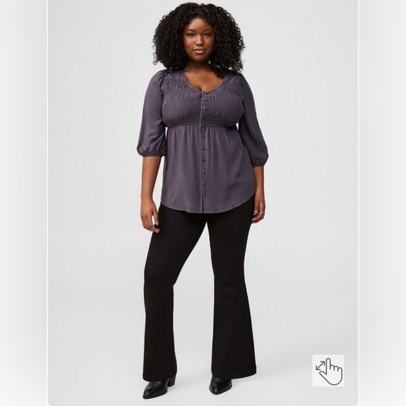 Torrid Challis smock 3/4 sleeves v-neckline button down! Size 3 - Picture 4 of 17